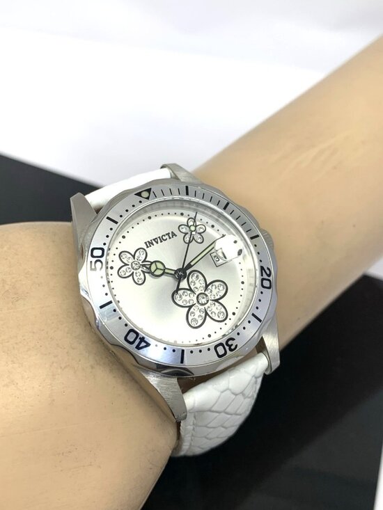 Invicta Women\'s Watch 12512 Angel Quartz Floral Dial White Leather Band 38mm main image 9